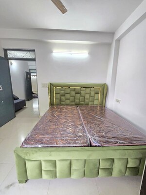 Bedroom in 1 BHK Apartment at Saket – for Rent