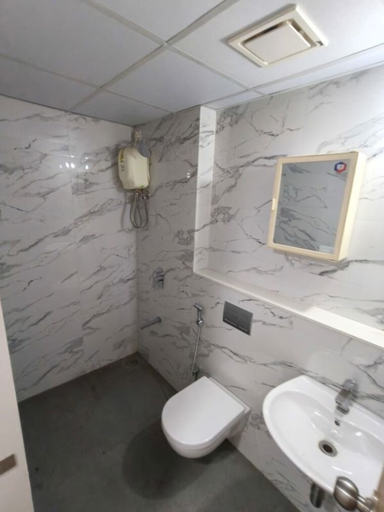 Bathroom, lodha-codename-premier 2 Bedroom 500 Sq.Ft. Apartment In Dombivli East Thane 10639917