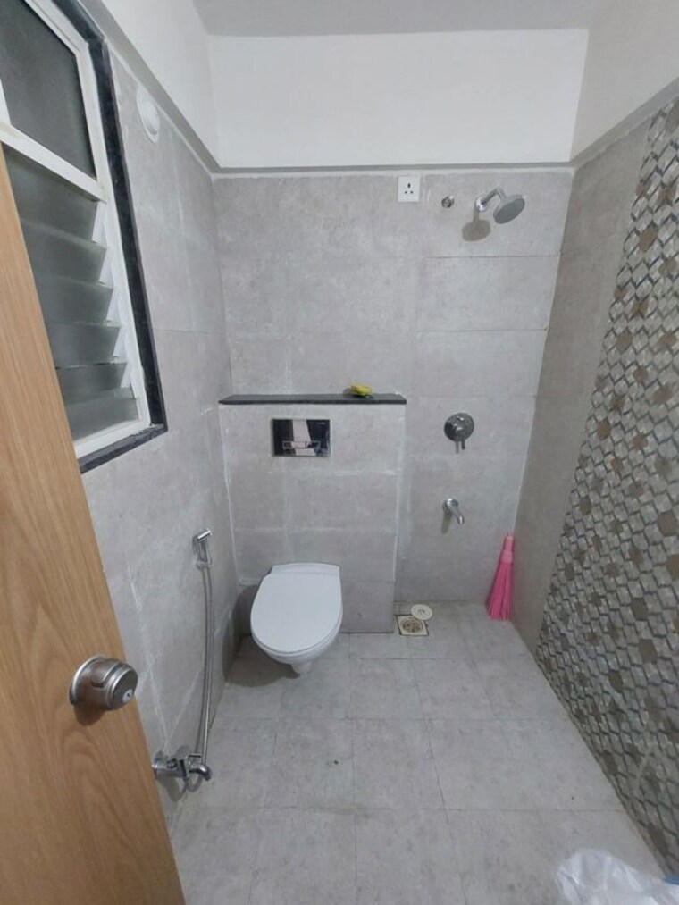 Bathroom, newton-homes-tathawade 2 Bedroom 750 Sq.Ft. Apartment In Tathawade Pune 10639968
