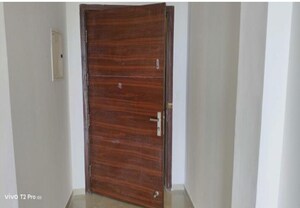 Furnished Amenities in 3 BHK Apartment at DLF New Town Heights III, Sector 91 – for Sale