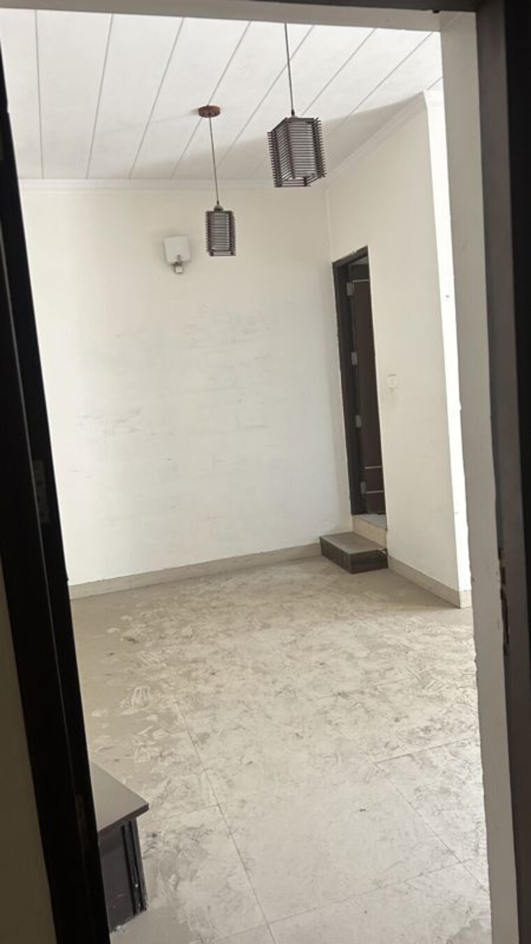 Room, rwa-apartments-sector-19 4 Bedroom 114 Sq.Mt. Villa In Sector 19 Noida 10639967