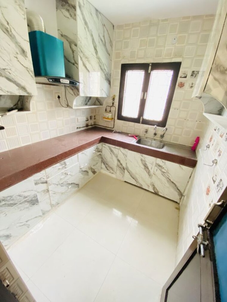 Kitchen, dwarka 3 Bedroom 1800 Sq.Ft. Apartment In Dwarka Delhi 10640028