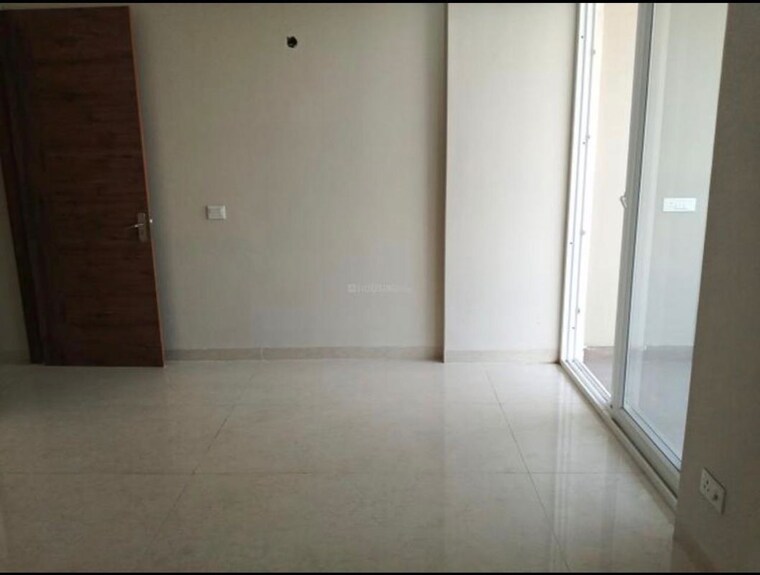 Room, skyline-elevate 2 Bedroom 1950 Sq.Ft. Apartment In Ramgarh Bhudda Zirakpur 10640021