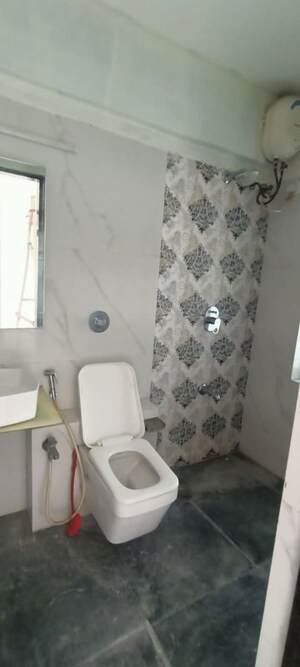 Bathroom in 3 BHK Builder Floor at Raajyam Amity Apartments, Vakola – for Sale