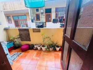 Balcony in 1 BHK Independent House at Sector 40 – for Rent