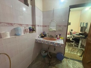  1 BHK Independent House at Sector 40 – for Rent