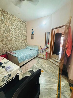 Bedroom in 1 BHK Independent House at Sector 40 – for Rent