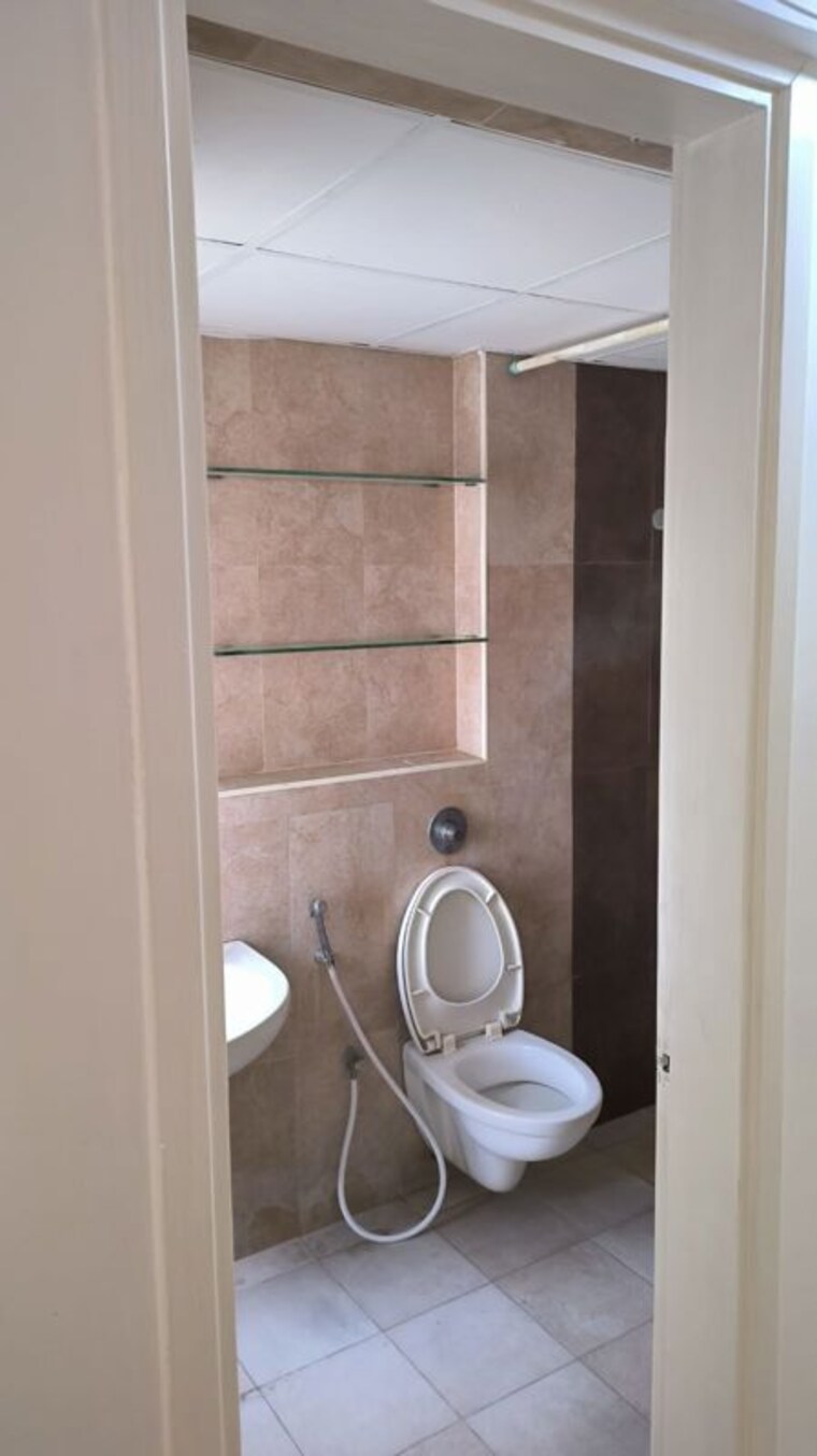 Bathroom, incor-pbel-city-chennai 3 Bedroom 1518 Sq.Ft. Builder Floor In Kelambakkam Chennai 10639993