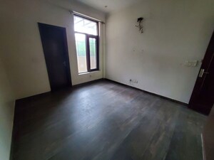 1 BHK Independent House For Rent in Sector 22