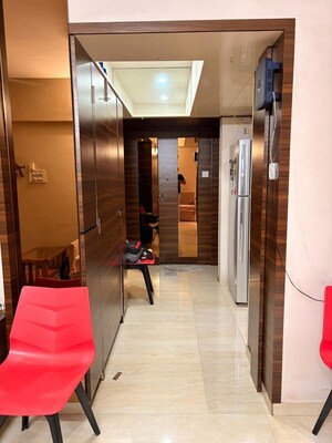4 BHK Apartment For Rent in Kandivali East