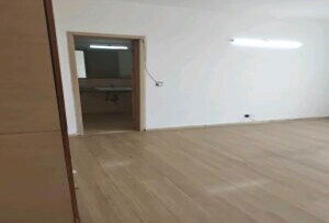 Room in 4 BHK Apartment at DLF New Town Heights Town Houses, Sector 86 – for Rent