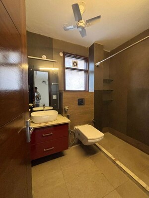 Living Room in 3 BHK Builder Floor at Navjeevan Vihar – for Rent