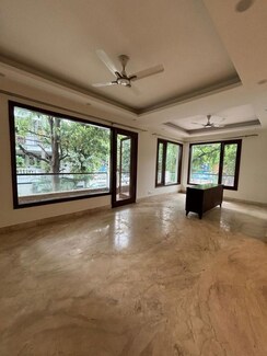 3 BHK + Servant Room Builder Floor For Rent in Navjeevan Vihar
