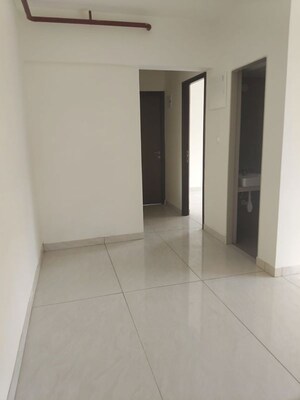 Room in 2 BHK Apartment at Sunder Nagar – for Rent