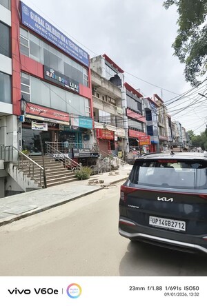  Showroom For Sale in Vasundhara