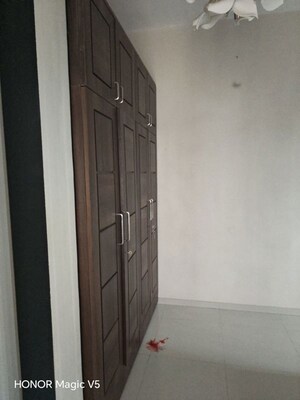 Building Lobby in 2 BHK Apartment at Sheth Vasant Lawns, Laxmi Nagar – for Rent