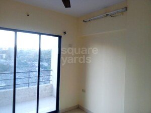 Master Bedroom in 2 BHK Apartment at Mahavir Heights Ghansoli, Ghansoli – for Rent