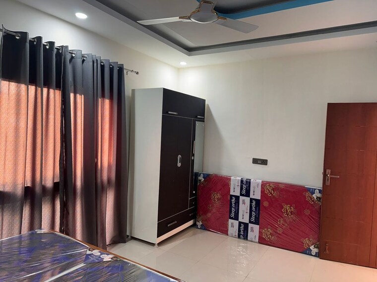 Kitchen, sunshine-apartments-sector-73 1 Bedroom 650 Sq.Ft. Apartment In Sector 73 Noida 10640140