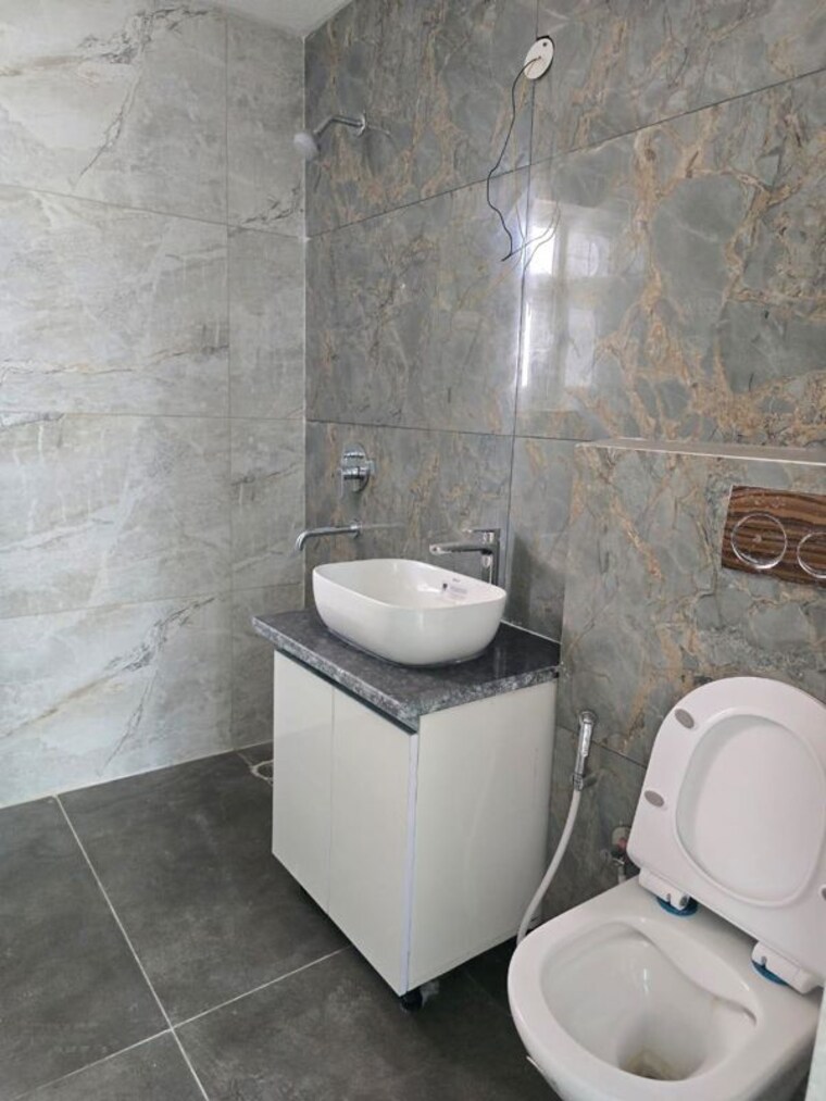 Bathroom, samridhi-luxuriya-avenue 3 Bedroom 1640 Sq.Ft. Apartment In Sector 150 Noida 10639855