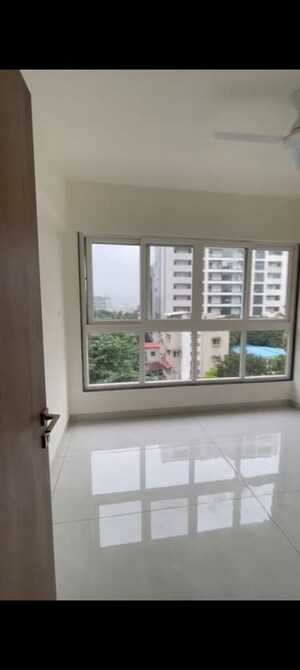 Master Bedroom in 3 BHK Apartment at Shri Senapati Bapat CHS, Senapati Bapat Road – for Sale