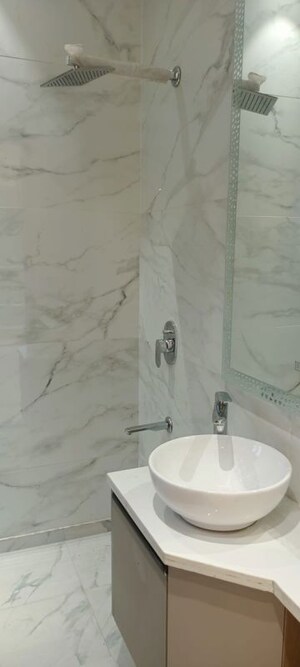 Bathroom in 3 BHK Builder Floor at Shivalik Colony – for Rent