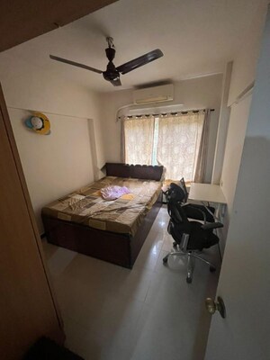 Team Area in 2 BHK Apartment at Dimples Gayatri Avenue, Kandivali East – for Rent