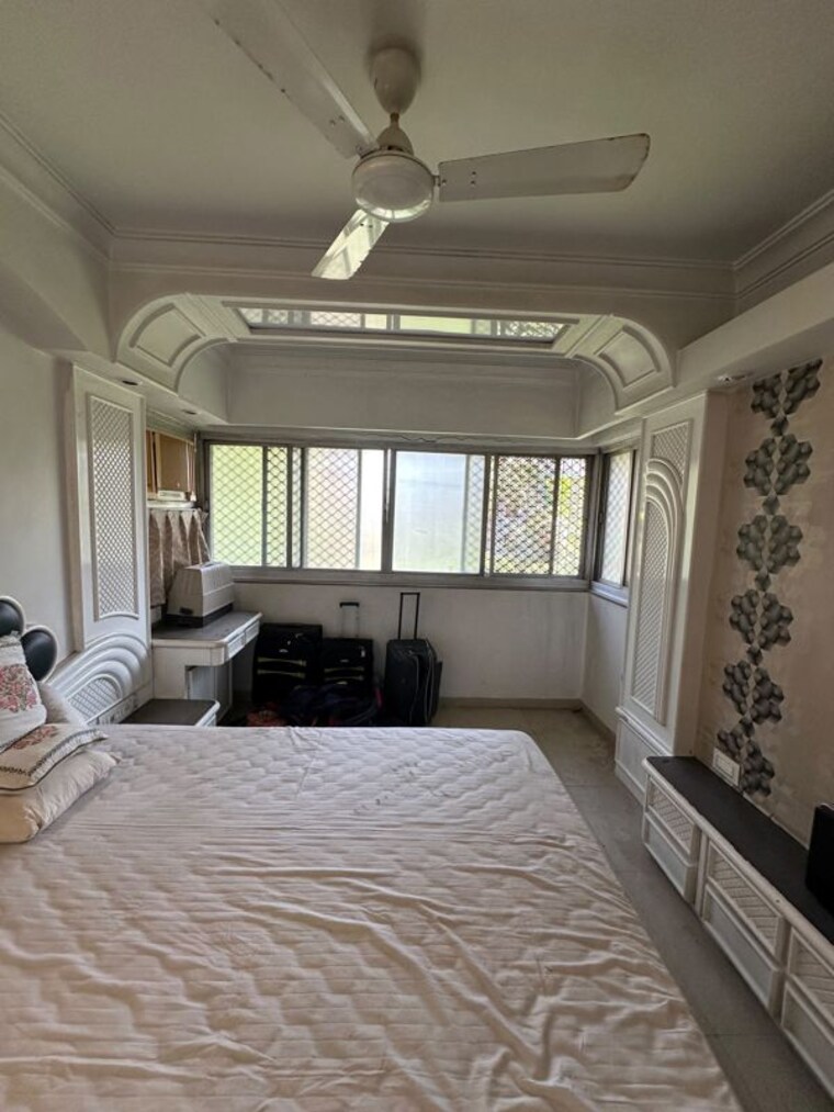 Bedroom, laxman-jhoola-apartment 3 Bedroom 1000 Sq.Ft. Apartment In Andheri West Mumbai 10640209