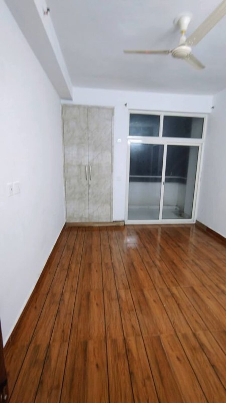 Room, amrapali-verona-heights 3 Bedroom 1450 Sq.Ft. Apartment In Tech Zone 4 Greater Noida Greater Noida 10640258