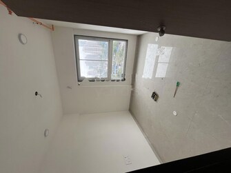 2 BHK 805 Sq.Ft. Apartment in Shreeji Plaza