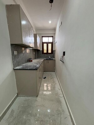 Kitchen in 1 BHK Builder Floor at Palm Residency Chhatarpur, Chattarpur – for Rent