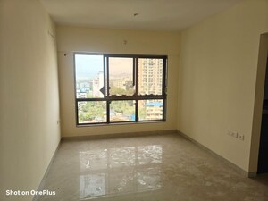 Room in 1 BHK Apartment at Kalpataru Vivant, Jogeshwari East – for Rent