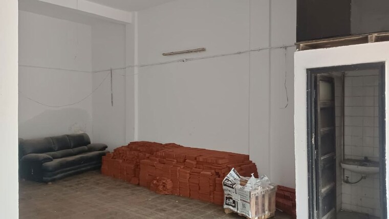 Room, andheri-industrial-estate Commercial Showroom 900 Sq.Ft. In Andheri West Mumbai 10640282