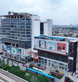  Shop For Sale in Adihm Ithums Galleria, Alpha Ii Greater Noida