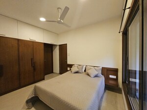 Bedroom in 3 BHK Apartment at Bandra West – for Rent