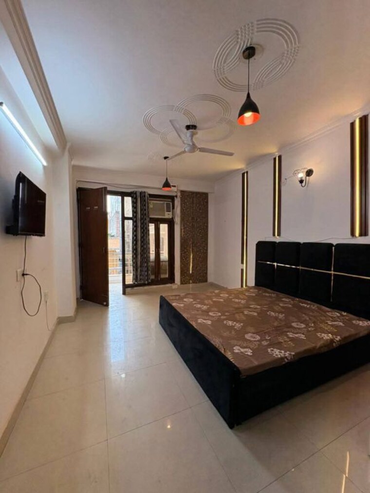 Living Room, freedom fighters enclave 1 Bedroom 700 Sq.Ft. Apartment In Freedom Fighters Enclave Delhi 10640378