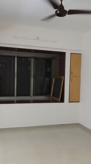 Bedroom in 3 BHK Apartment at Chembur – for Rent