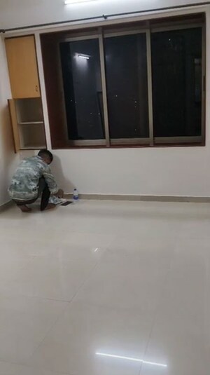 Bedroom in 3 BHK Apartment at Chembur – for Rent