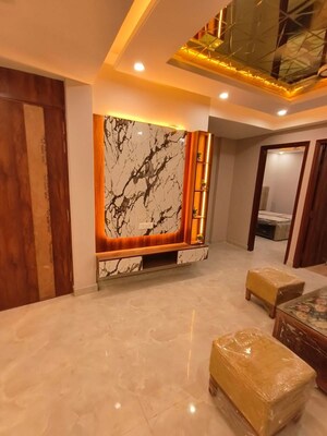 Living Room in 4 BHK Apartment at Krishna Tower Noida, Sector 73 – for Sale