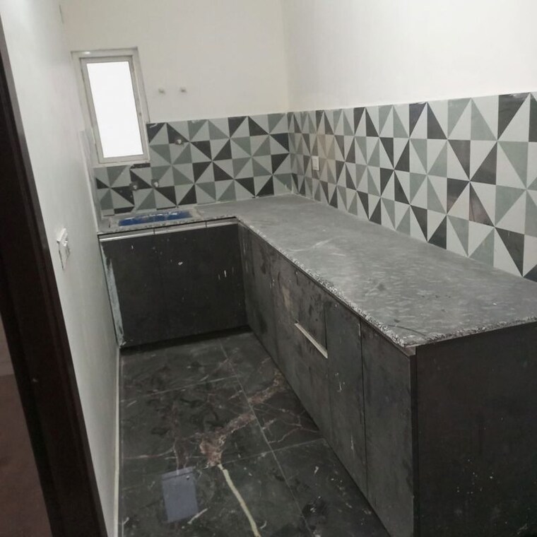 Kitchen, ganpati-apartments-noida 1 Bedroom 650 Sq.Ft. Apartment In Sector 73 Noida 10640427
