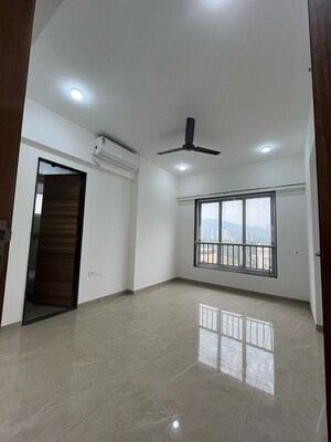 Bedroom in 3 BHK Apartment at Chembur – for Rent
