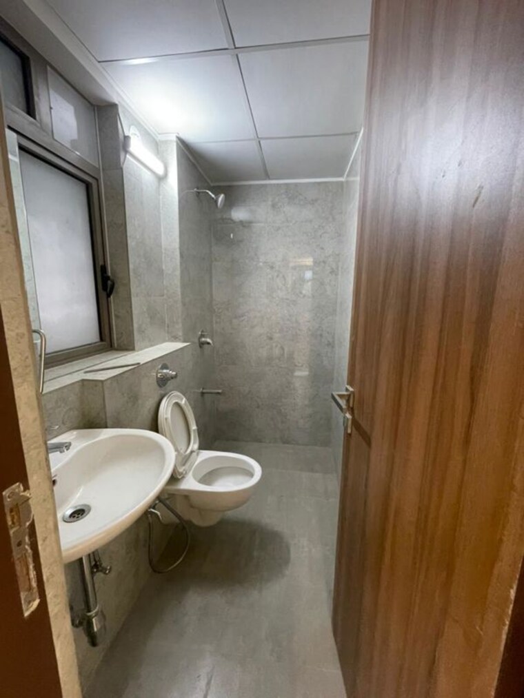 Bathroom, sheth-irene 2 Bedroom 635 Sq.Ft. Apartment In Malad West Mumbai 10640476