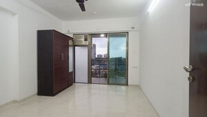 Room in 2 BHK Apartment at Lokhandwala Harmony, Worli – for Rent