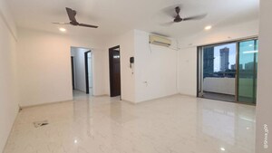 2 BHK Apartment For Rent in Lokhandwala Harmony, Worli