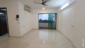 Room in 2 BHK Apartment at Lokhandwala Harmony, Worli – for Rent