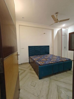Bedroom in 2 BHK Apartment at Saket – for Rent