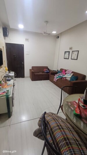 Team Area in 1 BHK Apartment at Lower Parel – for Rent