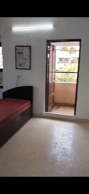  Apartment For Sale in Usha Kunj Apartment, Juhu