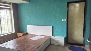 Bedroom in 2 BHK Apartment at Chembur – for Rent