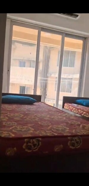 Bedroom in 2 BHK Apartment at Avant Hillway, Goregaon East – for Rent
