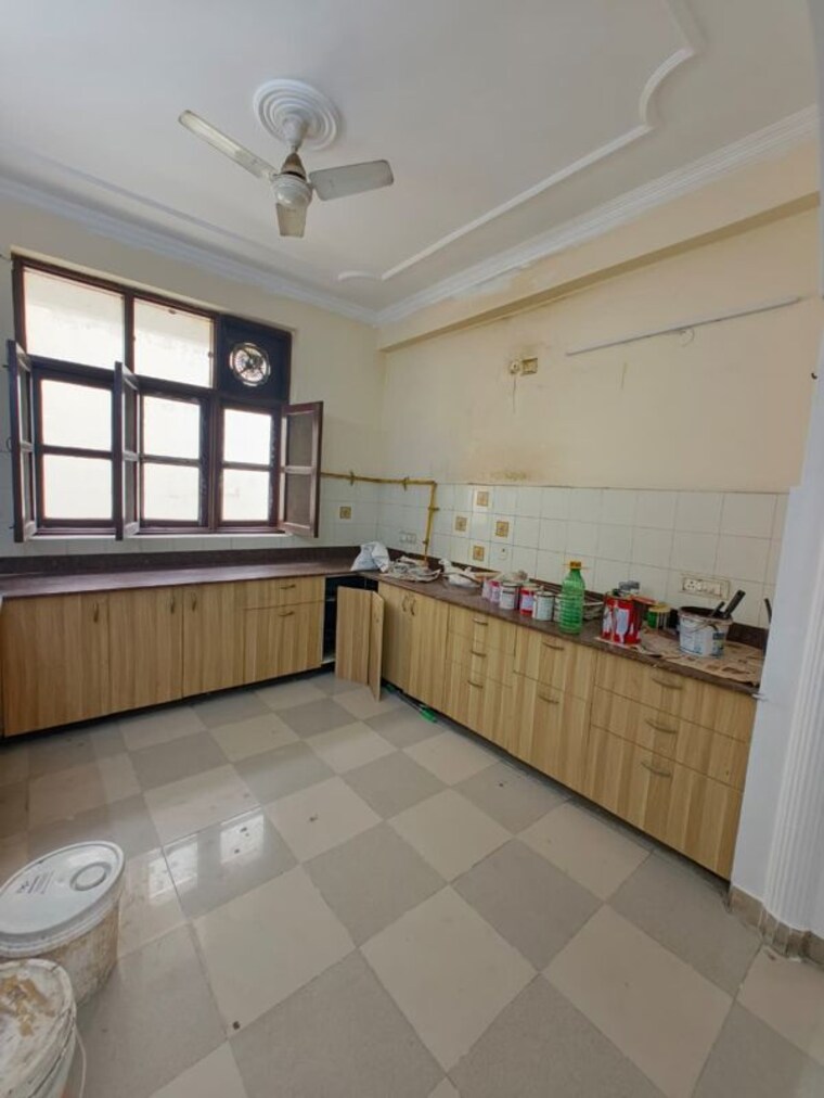 Kitchen, unitech-infospace 3 Bedroom 520 Sq.Ft. Apartment In Sector 21 Gurgaon 10640576